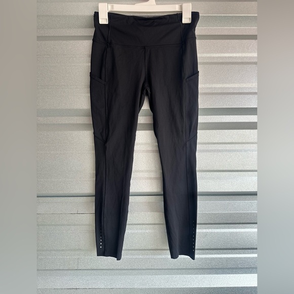 Women’s Lululemon Fast and Free Black 7/8 Tight Size 8 - Picture 2 of 13